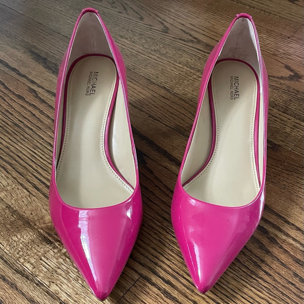 Women’s pumps